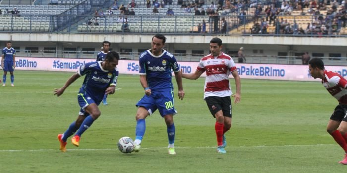 Kunci Kemenangan Madura United Ada Pada Pergantian Pemain