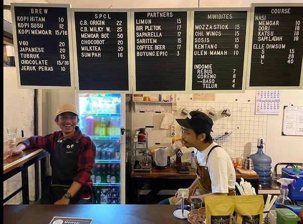Memoar Brew, Cafe Hits Anak Muda Bandung, Seru buat Nongkrong di Sore Hari