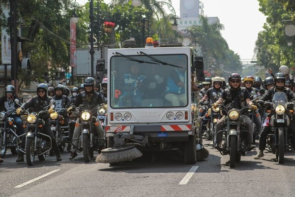 Reborn One Ride 2022 Warnai Hari Jadi Kota Bandung