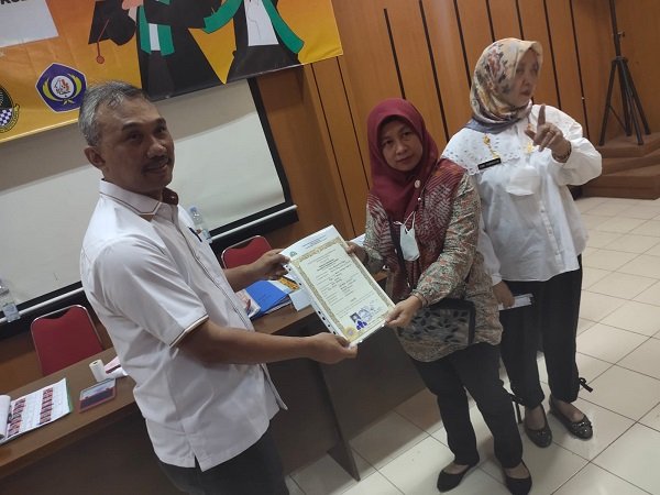 SMKN 5 Kota Bandung Permudah Pengambilan Ijazah Bagi Para Alumni