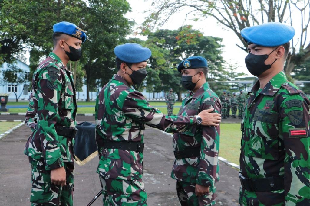 60 Personel Lanud Husein Sastranegara  Naik Pangkat