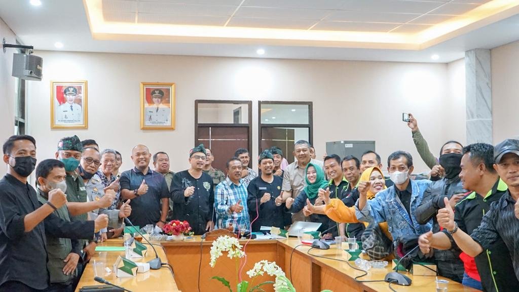Komisi B DPRD Kab Bandung Terima Audiensi Paguyuban Pedagang Pasar Baleendah