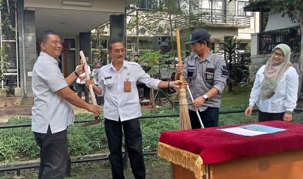Program Padat Karya Perlindungan Sosial Kota Bandung Diminati Warga