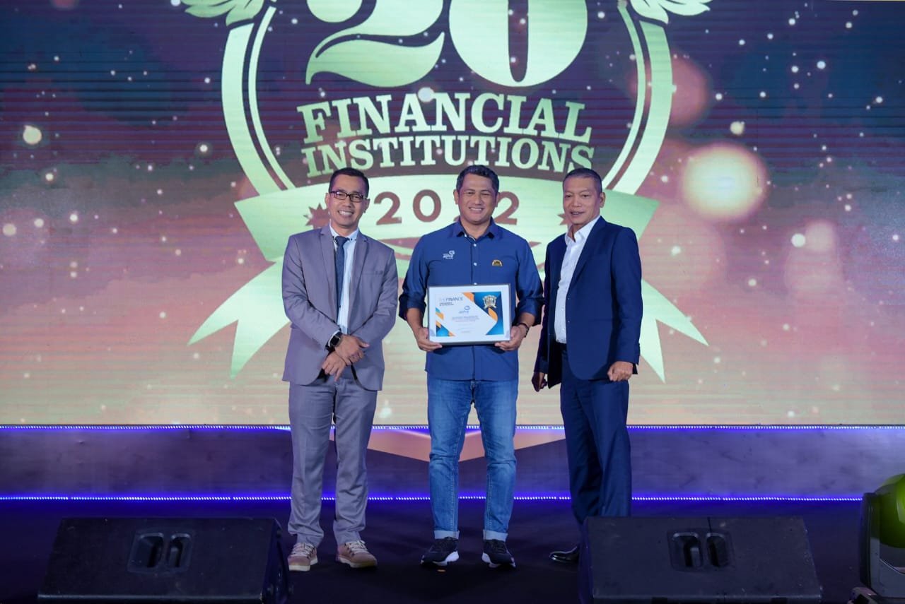 Asuransi Astra Raih Penghargaan Top 20 Financial Institution dan Best CFO Award 2022