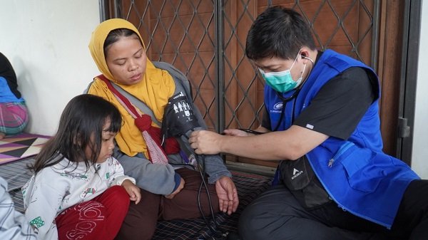 Pemulihan Gempa Cianjur, Tim Medis Pertamedika IHC Layani Keluhan Kesehatan Warga