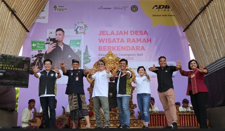 Catatkan Kinerja Baik, Pada HUT ke- 32 Adira Finance Gelar