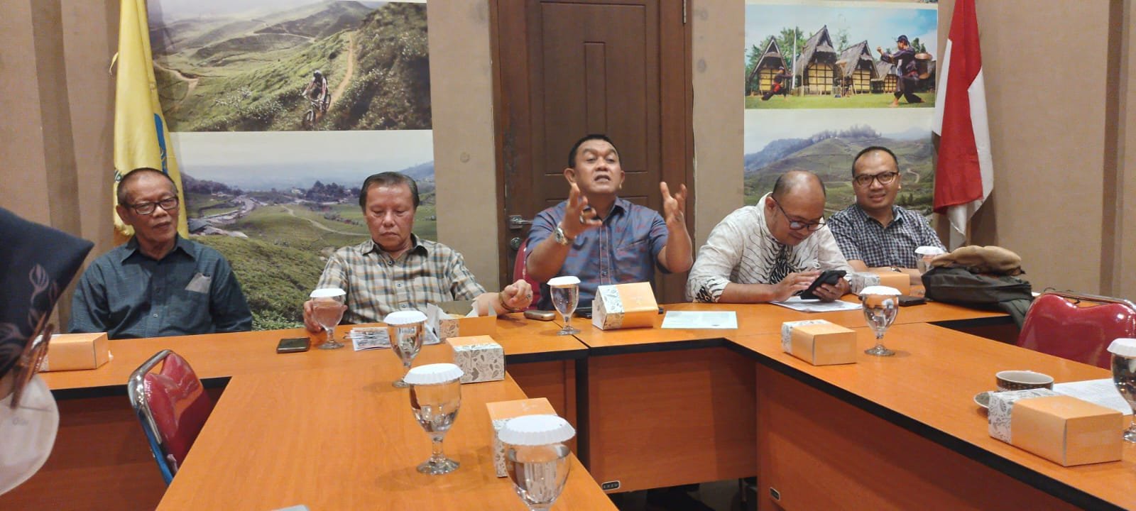 PHRI Gelar Bike Tour Seri 8 di Bandung
