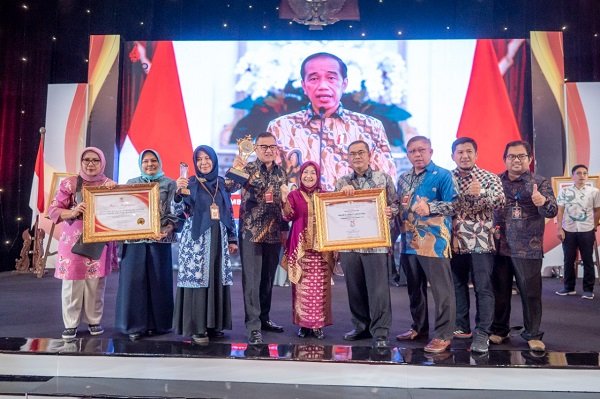 Bapenda Jabar Raih Penghargaan KemenPANRB Kategori Penyelenggaraan Pelayanan Prima