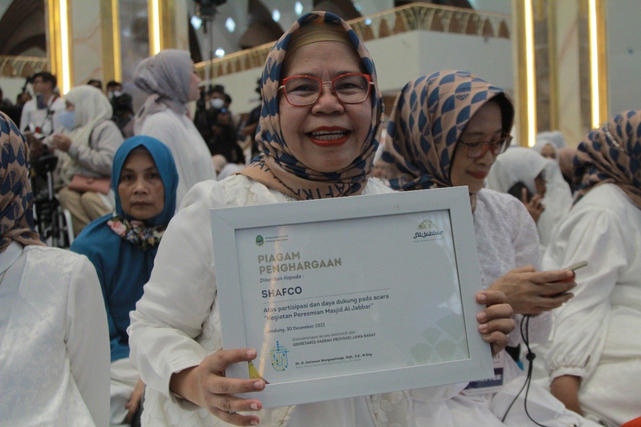 Shafira Dukung Penuh Peresmian Masjid Al-Jabar