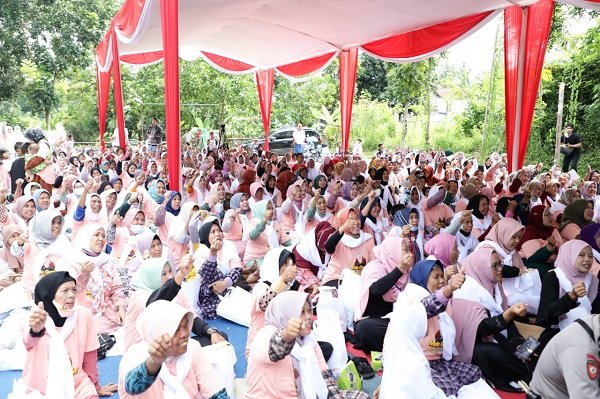 Cara Ganjar Pranowo Bina Desa Atasi Kemiskinan Diapresiasi