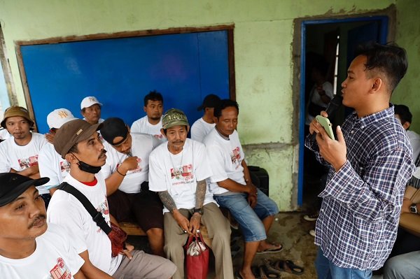 Supir Truk Dukung Ganjar di Bekasi Sosialisasikan Keselamatan Berkendara