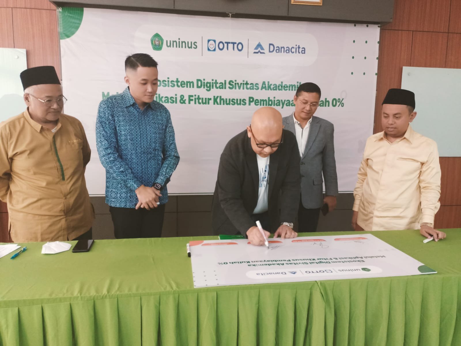 Kolaborasi OTTO dan Danacita, Bayar Uang Kuliah Lebih Mudah dengan Ekosistem Digital