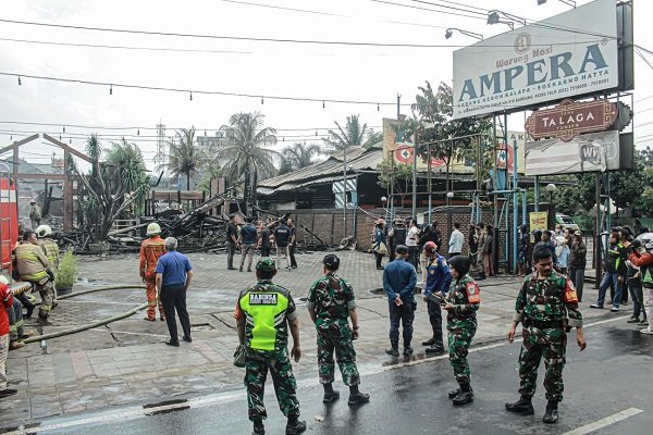 RM Ampera Soekarno-Hatta Terbakar Saat Jam Makan Siang, Ini Dugaan Penyebabnya