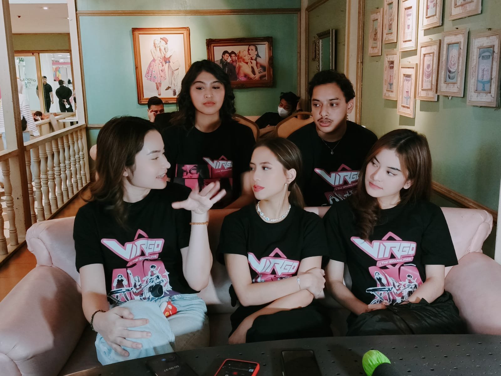 Segera Tayang, Para Pemain Film Virgo and The Sparklings Beberkan Pesan Ini untuk Remaja