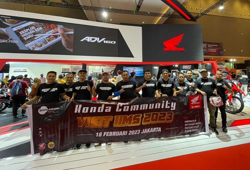 DAM Ajak Komunitas CRF Bandung dan CB150X Depok Raya Kunjungi IIMS 2023