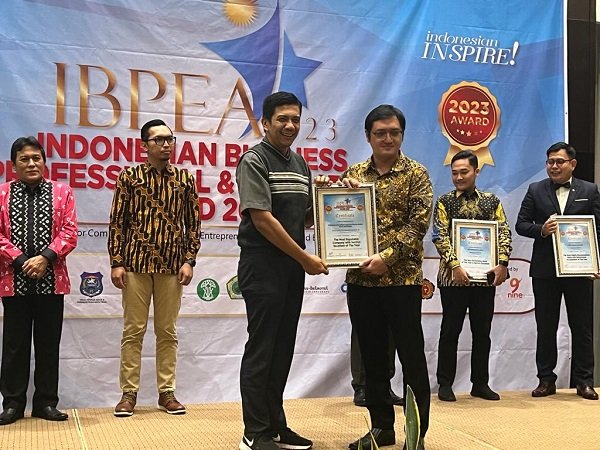 Perumda Pasar Juara Kota Bandung Raih Penghargaan IBPEA 2023