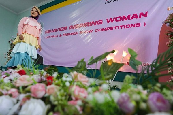 Asah Kreativitas Perempuan Melalui Catwalk dan Fashion Show