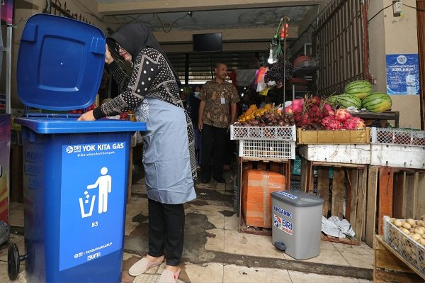 Gerakan Anti Sampah, BRI Peduli Jadikan Pasar Rogojampi Sebagai Pasar Percontohan Pengelolaan Sampah