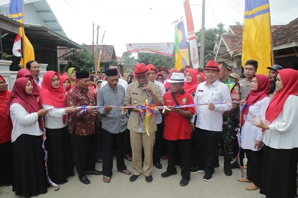 Resmikan Ruas Jalan Pringkasap-Sawangan, Bupati Subang Harapkan Gotong Royong dalam Merawat Jalan