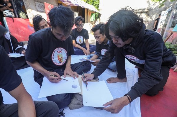 Ciptakan Karya Positif Pemuda, GMC Gelar Workshop Lukis di Bandung