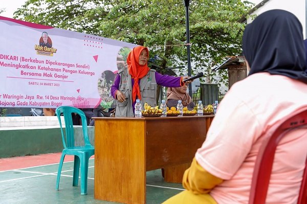 Didukung Masyarakat, Mak Ganjar Sosialisasikan Program Berkebun di Pekarangan Rumah