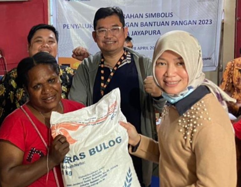 Pos Indonesia Pastikan Distribusi Bantuan Pangan CBP di Jayapura – Papua Lancar
