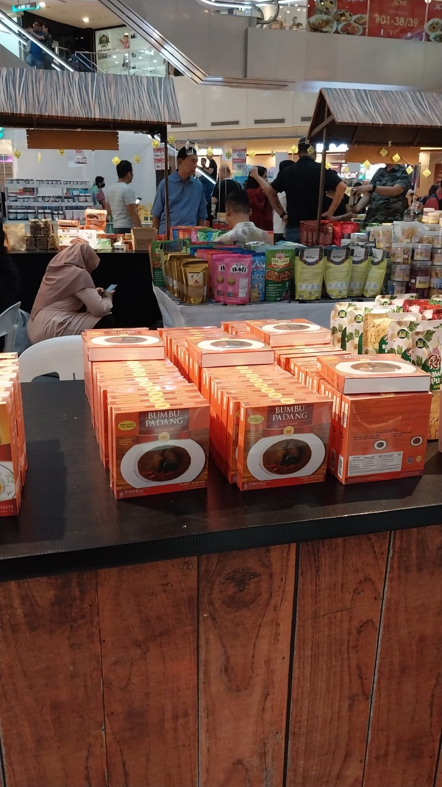 Makanan Minang Makin Mendunia, BRI Bawa UMKM Restu Mande ke Pameran Trade Mission Singapore 2023