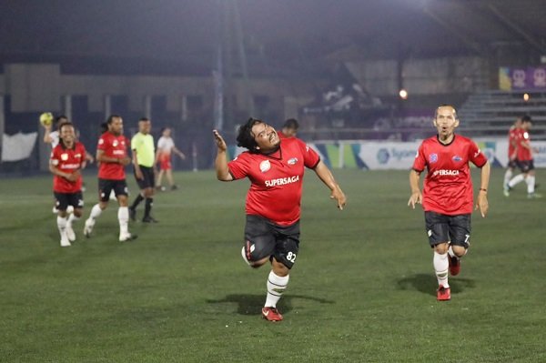 Ngabuburit Sambil Fun Football Bersama Pemain Preman Pensiun