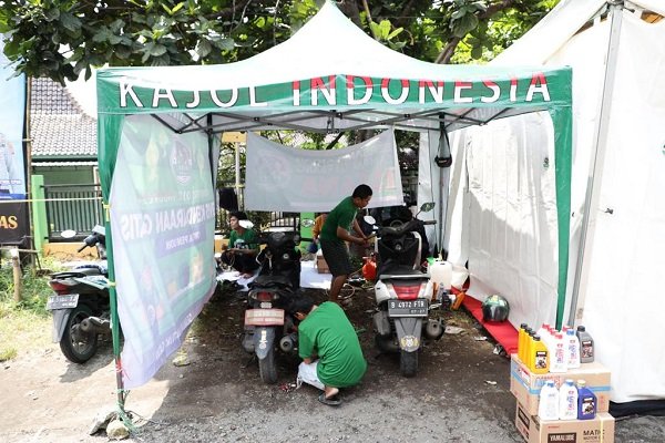 Komunitas Ojol Buka Posko, Pemudik Bisa Servis dan Ganti Oli Gratis