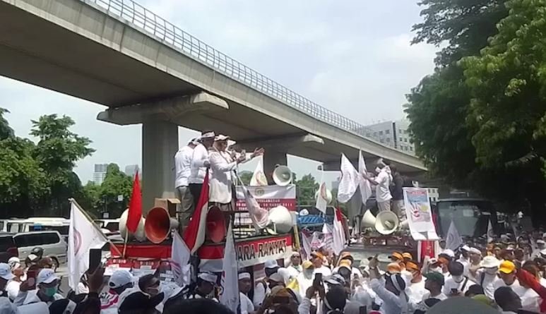 Ribuan Dokter dan Nakes Turun ke Jalan, Tolak RUU Kesehatan