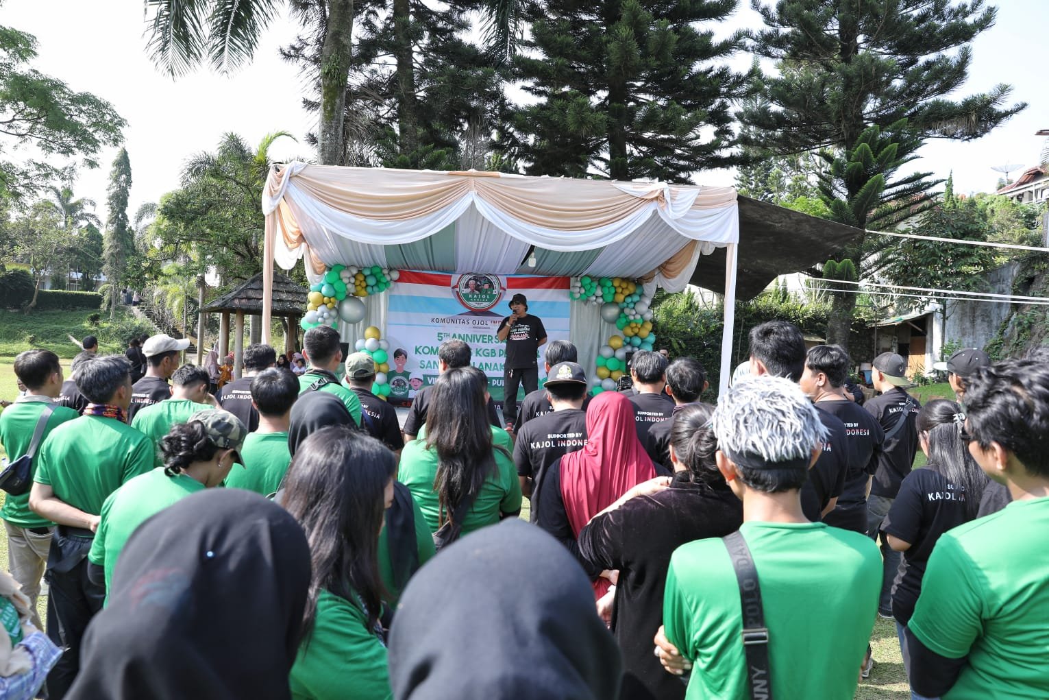 Bentuk Syukur Ulang Tahun, Komunitas Ojol Salurkan Bantuan untuk Anak Yatim