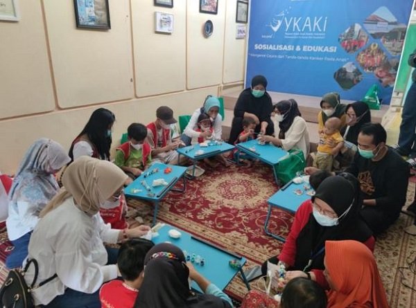 BPJS Ketenagakerjaan Bandung Suci Berbagi Kebahagiaan Bersama Anak-anak Penjuang Kanker