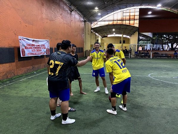Orang Muda Ganjar Gelar Coaching Clinic Futsal di Cirebon