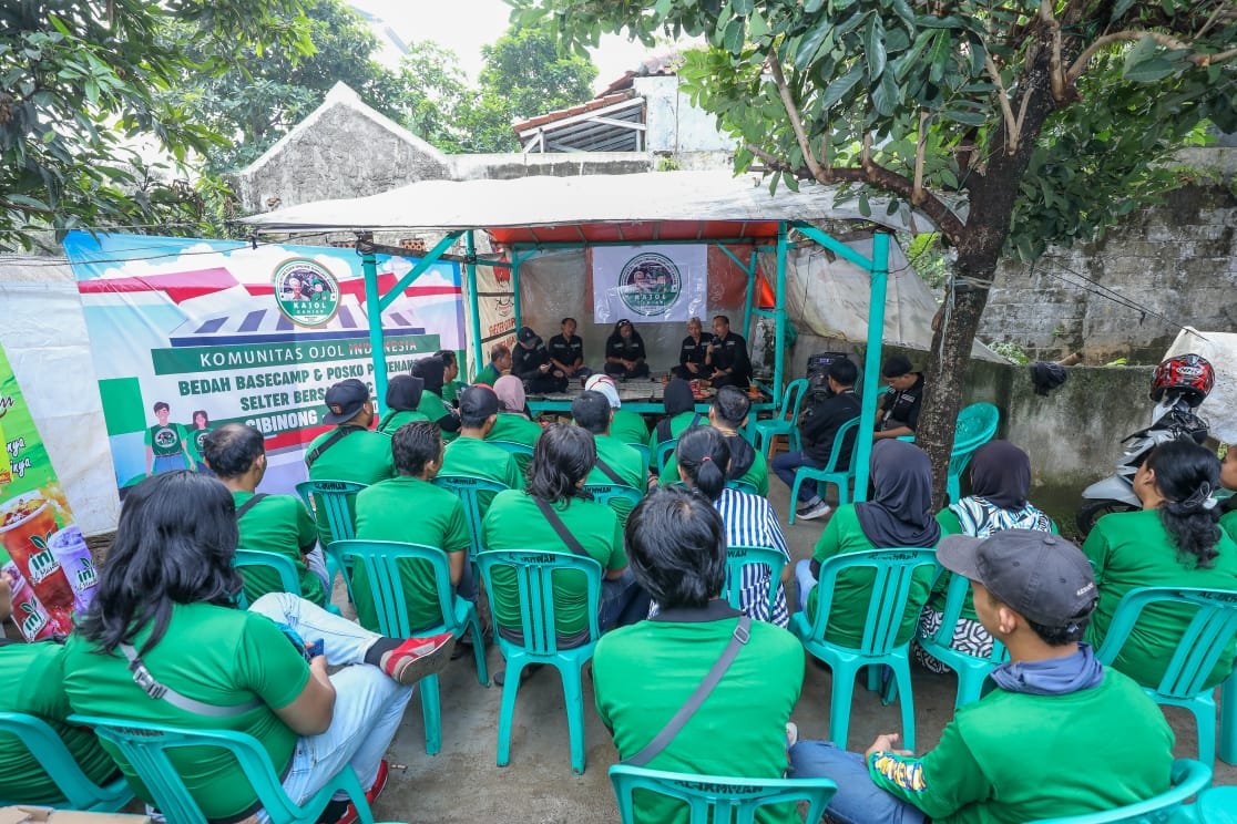 Kajol Ganjar Resmikan Basecamp Sekaligus Posko Pemenaganan di Citeureup Bogor