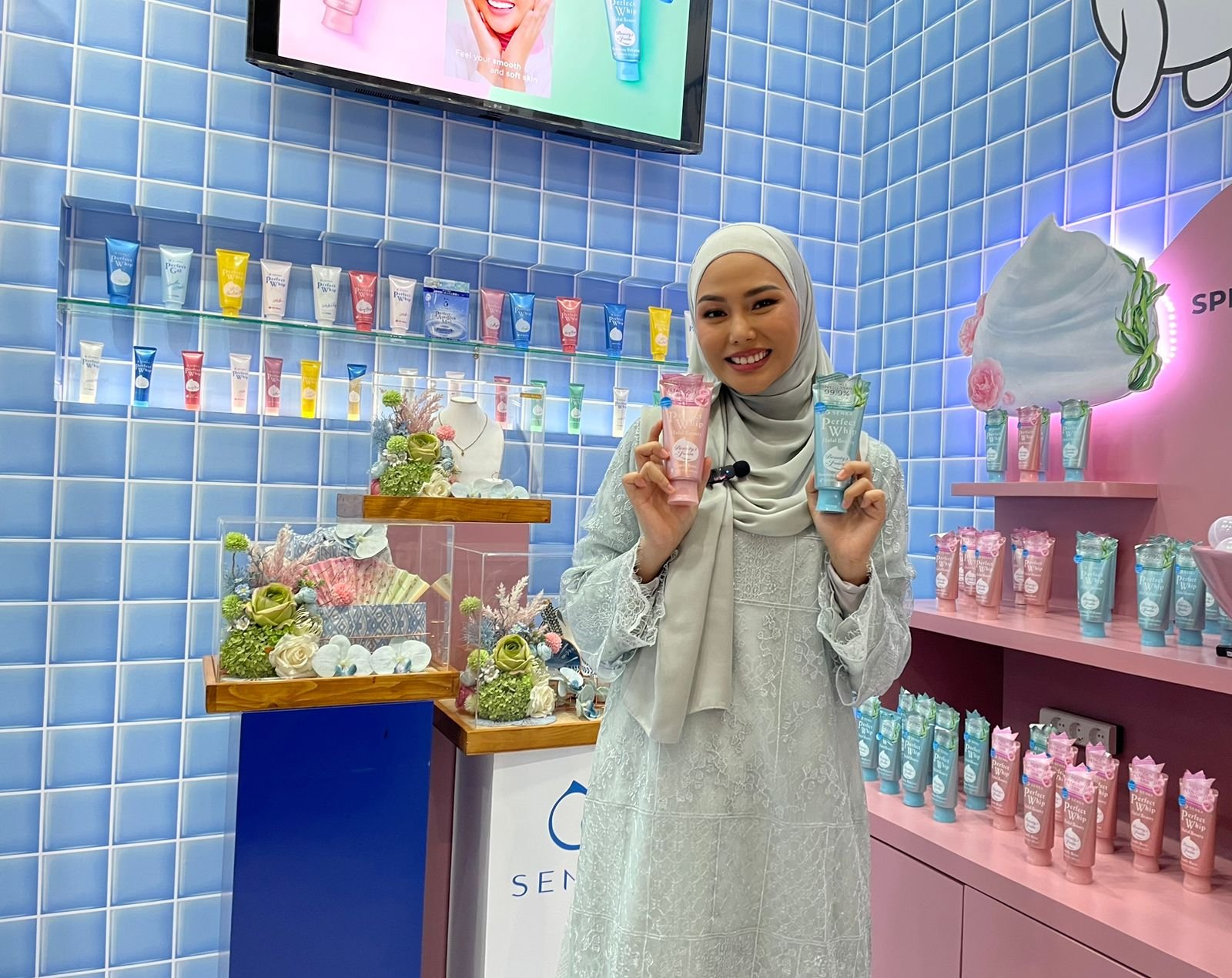 Senka Hadirkan Varian Pembersih Wajah Spesial untuk Wanita Indonesia