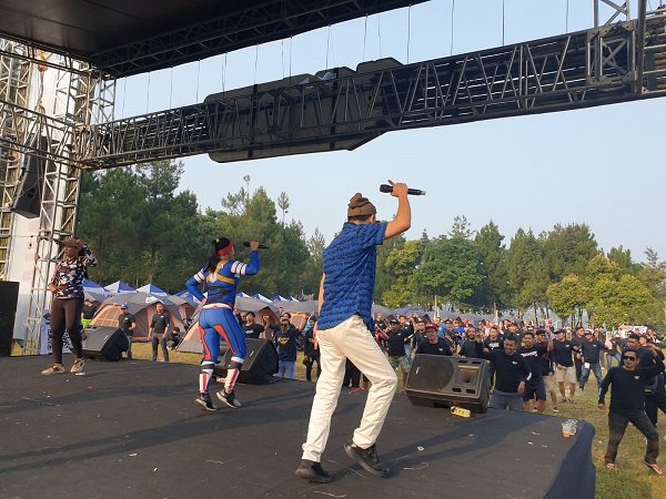 Event Pembuka Maxi Yamaha Day 2023, Ratusan Biker Camping di Gunung Picung Bogor