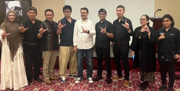Wendha Artha Sembawa Jabat Ketua Komunitas Le93nD Periode 2023-2028