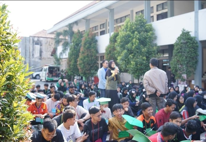 Isi Kuliah Ta’aruf, Ikatan Alumni IAI Persis Ajak Mahasiswa Perbanyak Diskusi dan Membaca