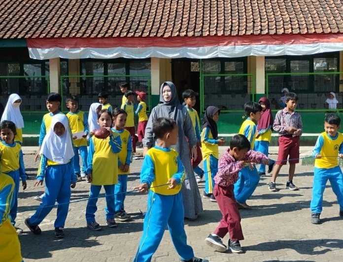 SDN Panghegar Meriahkan Perayaan HUT ke-78  Kemerdekaan RI dengan Beragam Lomba