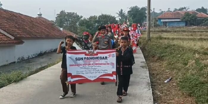 Meriahkan Perayaan HUT ke-78 Kemerdekaan RI, SDN Panghegar Cimaung, Gelar Karnaval