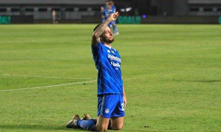 Gelandang Persib, Marc Klok Berharap Kemenangan Maung Bandung Berlanjut