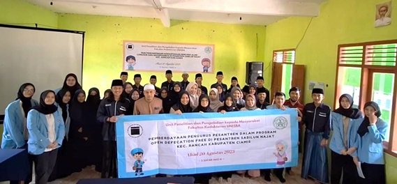PKM FK Unisba, Dorong Penguatan Implementasi Program ODF di Ponpes Sabilun Najat Ciamis