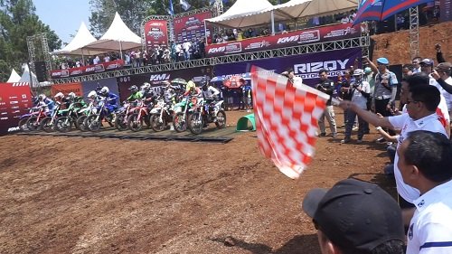 Ratusan Pembalap Meriahkan Piala Kapolda Jabar