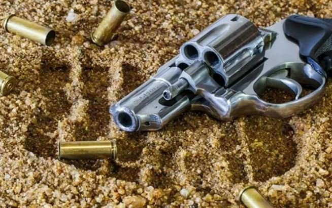 Polisi Temukan Pabrik Modifikasi Senjata Api Ilegal