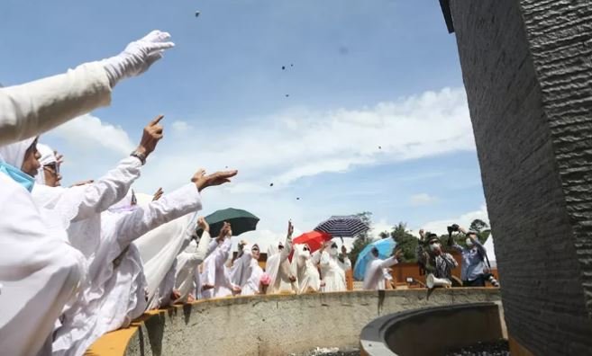 Lagi Tren Umrah Backpacker, Ini Respons Asphirasi