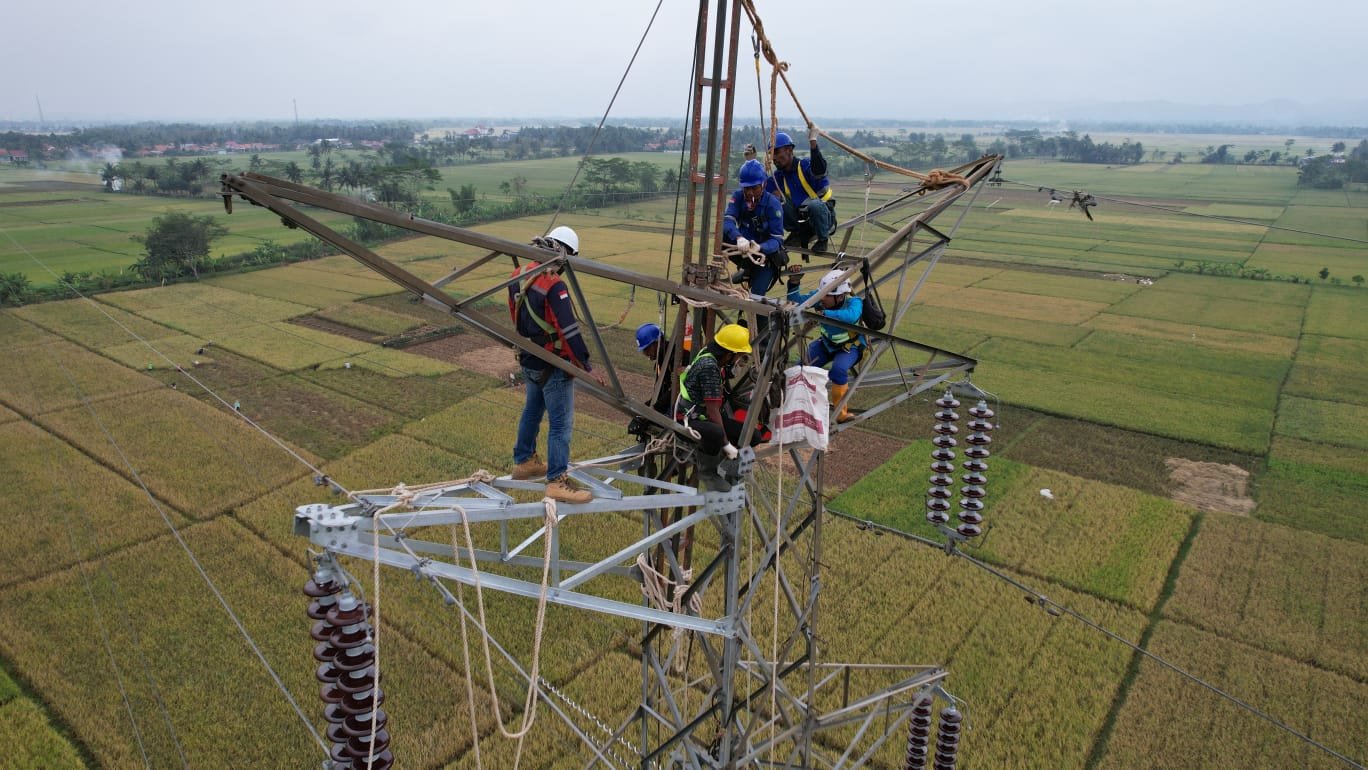 PLN Lakukan Penguatan Sistem Kelistrikan Jawa Tengah Lewat SUTT 150 kV Kesugihan – Gombong