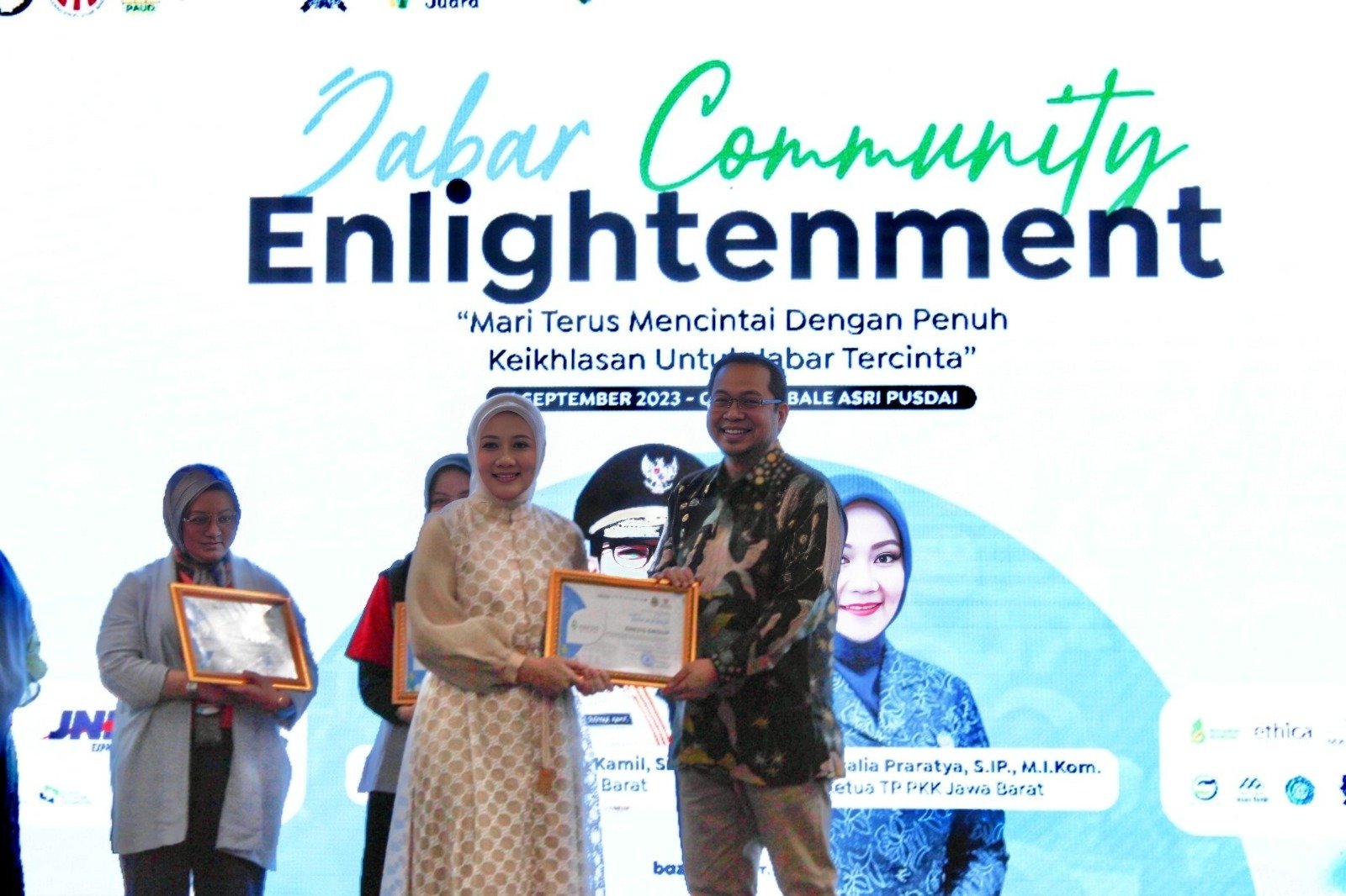 Dukung Semarak Agustusan Baznas, Enesis Dapat Apresiasi dari Ridwan Kamil