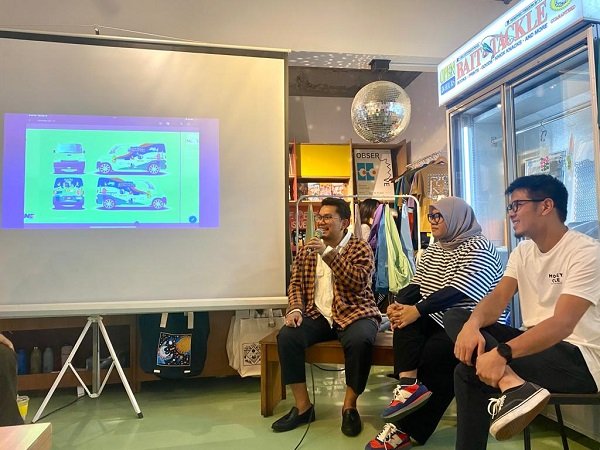 Kolaborasi JNE Bersama Tab Space dan Grammars di Bandung