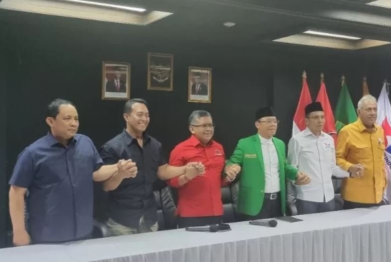 Megawati Minta Semua Elemen Pendukung Capres Ganjar Turun ke Akar Rumput
