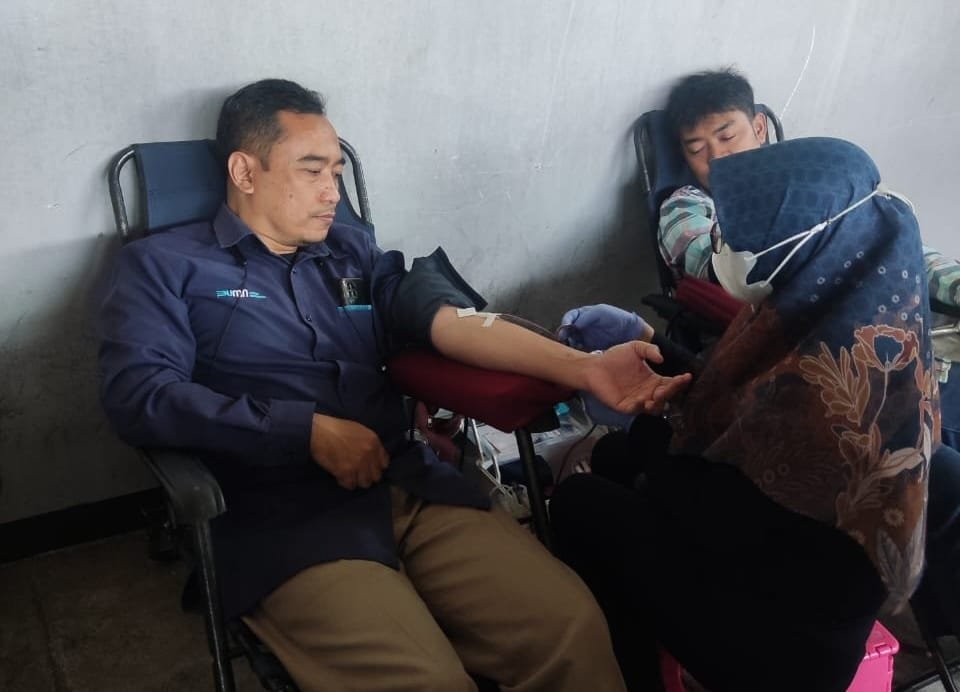 Donor Darah Dalam Menyambut Hari Listrik Nasional ke 78, PLN UP3 Cimahi Kumpulkan 61 Labu